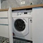 Alis 100 Mt Dal Mare شقة