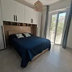 Alis 100 Mt Dal Mare Апартаменты Лоано