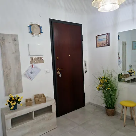 Alis 100 Mt Dal Mare 公寓 洛阿诺