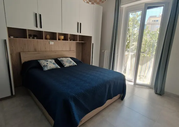 Alis 100 Mt Dal Mare Διαμέρισμα Loano